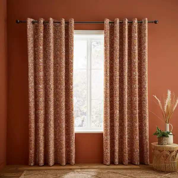 Eyelet curtain store In Abu Dhabi